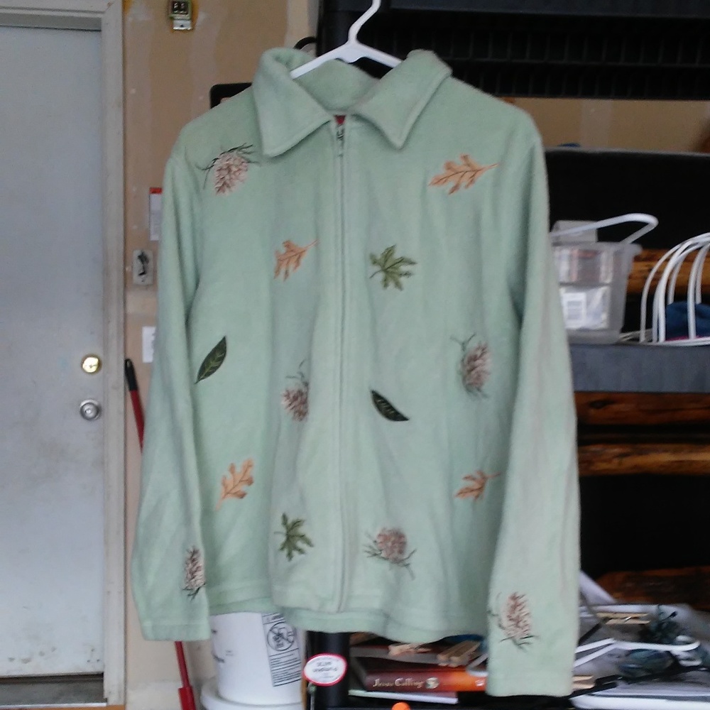 Sz L Fall zip up